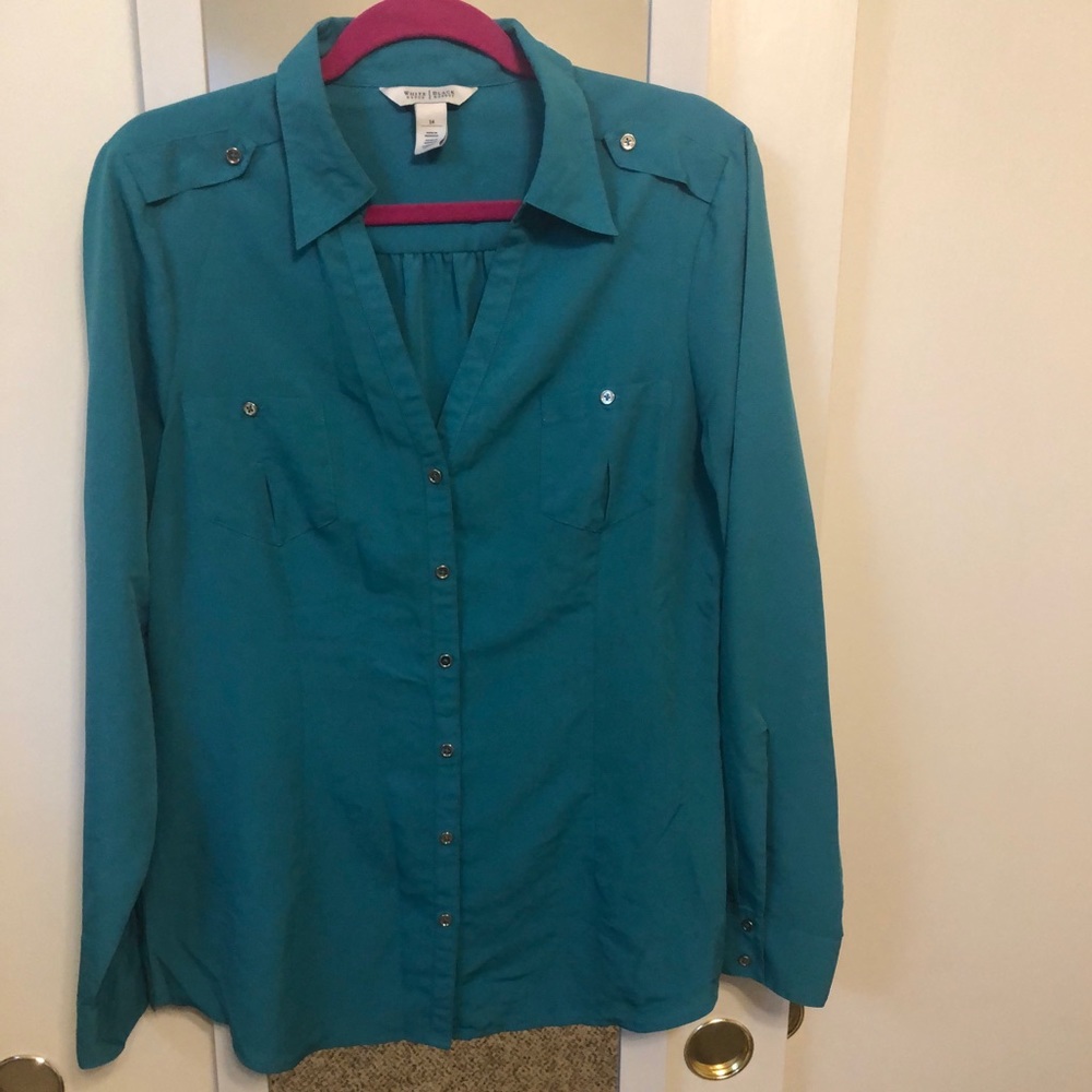 NWOT WHBM blouse